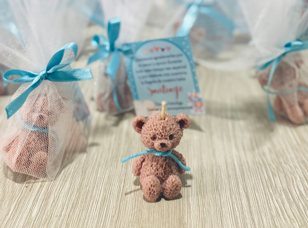 Oso mini peludo en tul